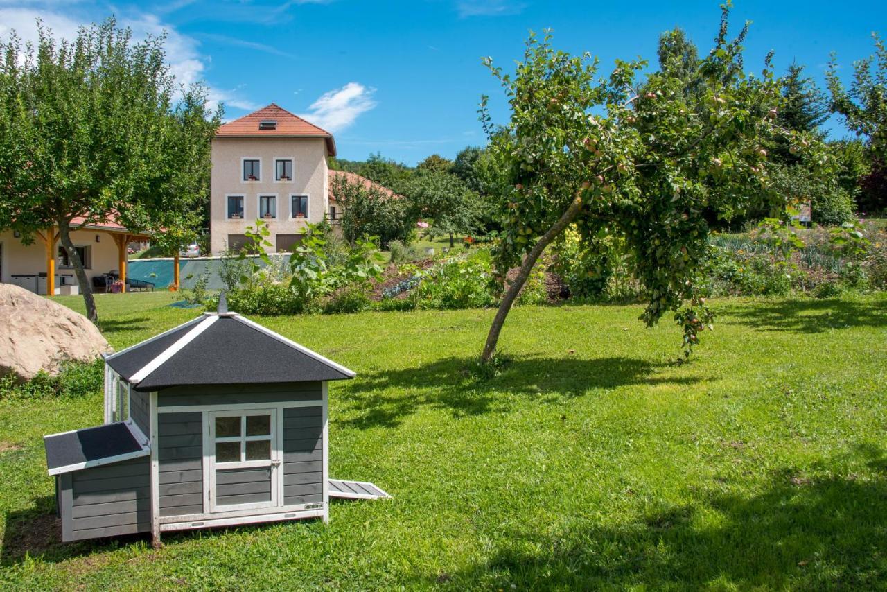 "La Combe Fleurie" Appartements & Chambres Saint-Bonnet-en-Champsaur Exterior foto