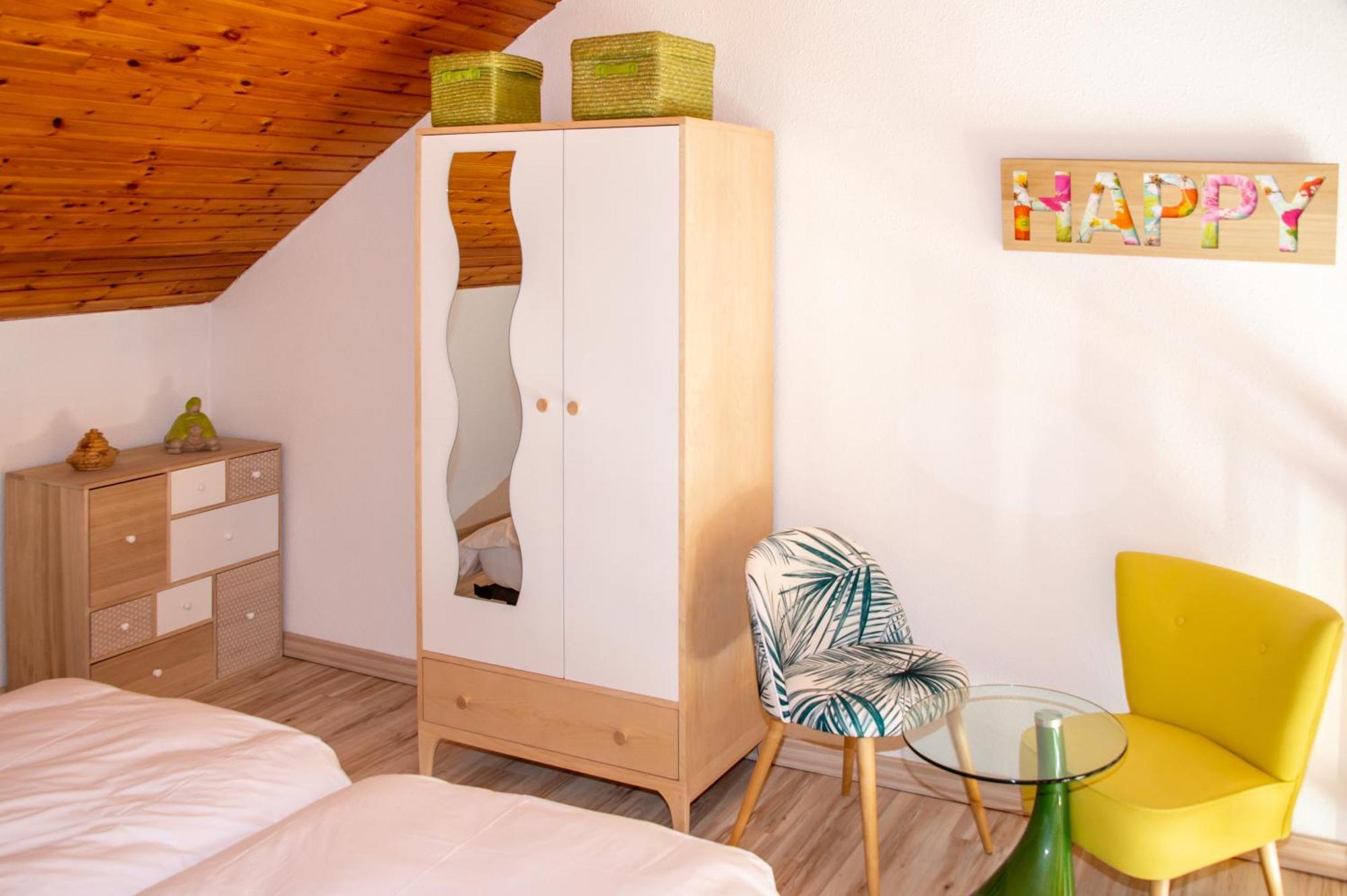 "La Combe Fleurie" Appartements & Chambres Saint-Bonnet-en-Champsaur Zimmer foto