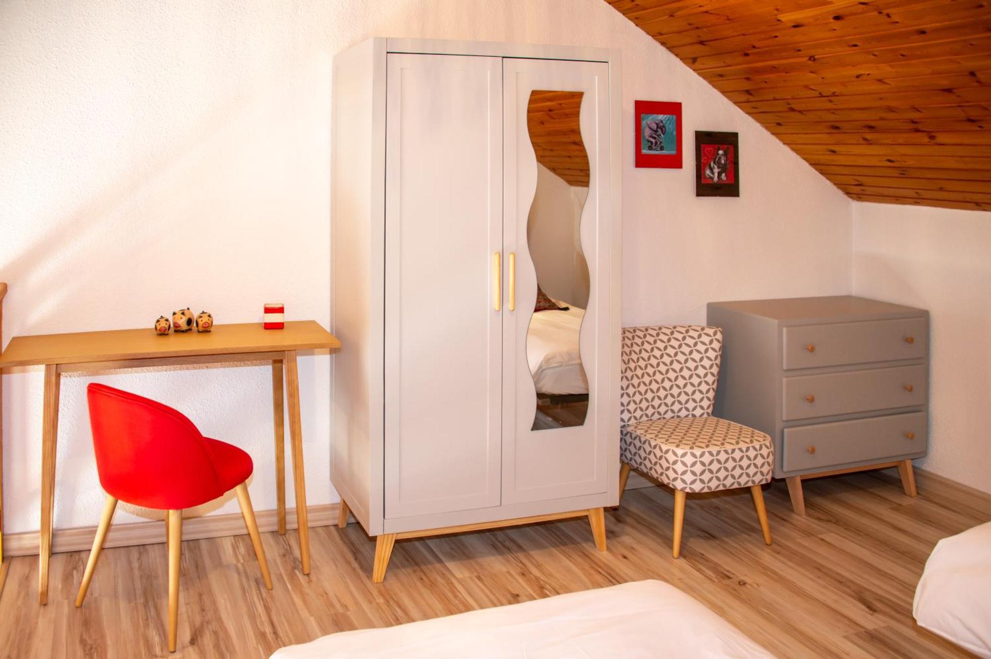 "La Combe Fleurie" Appartements & Chambres Saint-Bonnet-en-Champsaur Zimmer foto