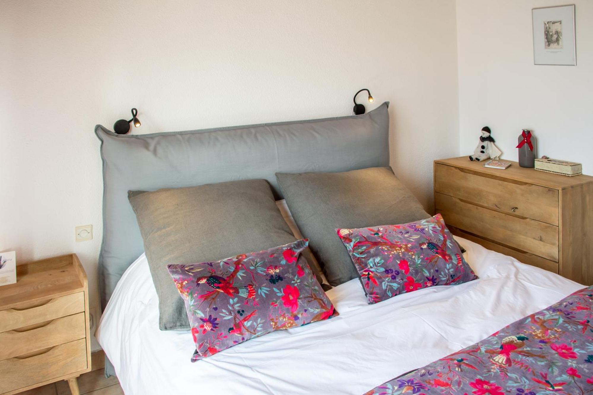 "La Combe Fleurie" Appartements & Chambres Saint-Bonnet-en-Champsaur Zimmer foto